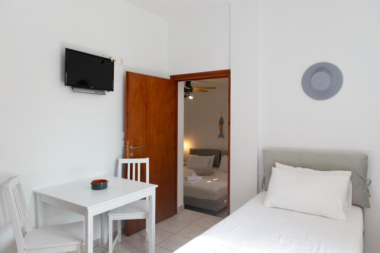 Blue Fish Apartment Platis Gialos  Ngoại thất bức ảnh