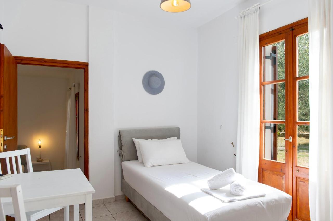 Blue Fish Apartment Platis Gialos  Ngoại thất bức ảnh